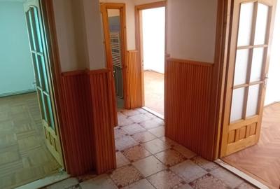 Apartament cu 3 camere decomandat în Calea Romanului - 8