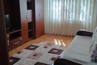 Apartament cu 2 camere decomandat în Rogerius