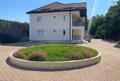 Vilă de inchiriat Băneasa- DN - intre Liceul Francez-Willbrook Platinum,Sector 1 - 1