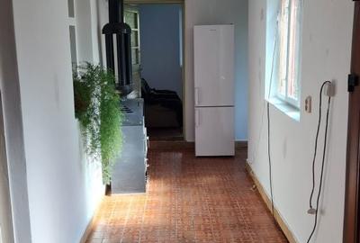 Casă cu 4 camere în Central - 4