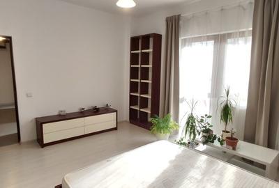 Apartament cu 2 camere decomandat, mobilat în Baza 3 - 6