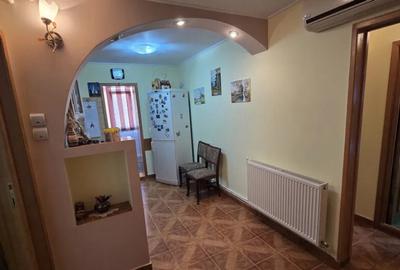 Apartament cu 2 camere decomandat, mobilat în Central - 14