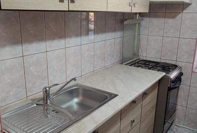 Apartament cu 4 camere decomandat în Steaua - 4