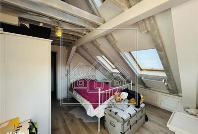 Apartament cu 4 camere în Sub Arini - 13