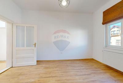 Inchiriere imobil Brasov, zona centrala, strada Aurel Vlaicu, curte - 7