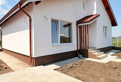 Casă cu 3 camere cu Teren 350 Mp în Berceni - 15
