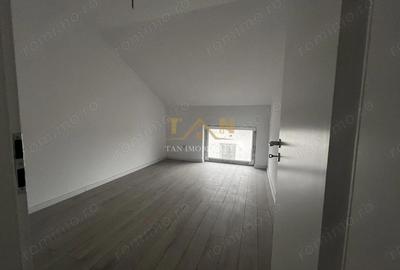 Casă cu 4 camere cu Teren 600 Mp în Giarmata