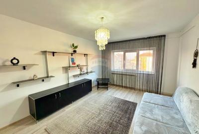 Apartament cu 3 camere decomandat, mobilat în Alfa