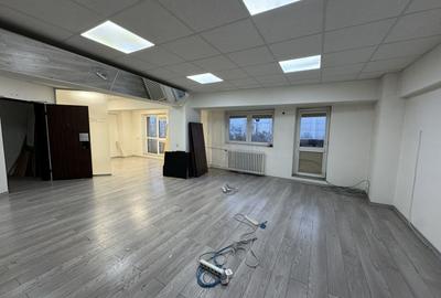 Spatiu de birouri de inchiriat in zona *Piata Unirii* - 1