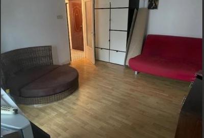 Garsonieră decomandată în Unirii
