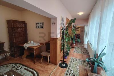 Casă cu 5 camere cu Teren 1550 Mp în Suplacu de Barcău - 9