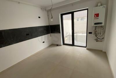 Casă individuală cu 4 camere cu Canalizare în Giulești - 4