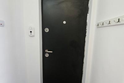 Apartament cu 2 camere decomandat în Tractorul - 7