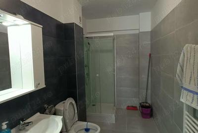 Apartament cu 3 camere semidecomandat în Florești - 9