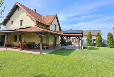 Casă cu 4 camere în Zimandcuz - 1