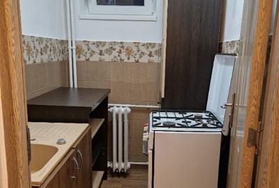 Vand apartament 2 camere Strada Oituz - 3