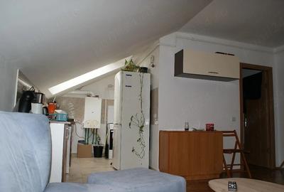 Apartament cu 2 camere semidecomandat, mobilat în Florești - 4