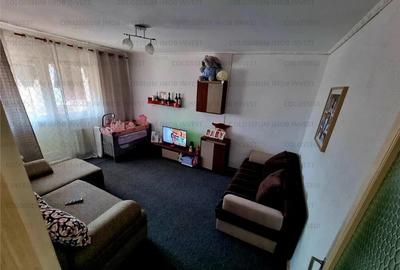 Apartament cu 2 camere decomandat în Aurel Vlaicu - 1