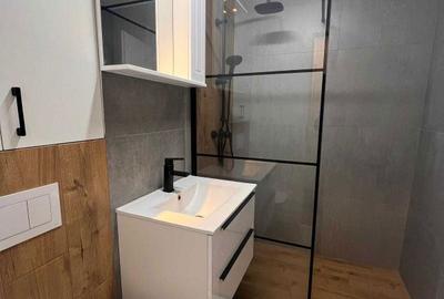 Apartament cu 5 camere semidecomandat în Aleea Carpați - 3