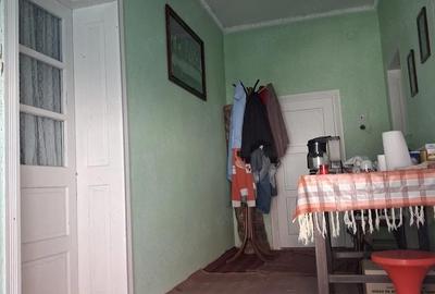Casă cu 3 camere cu Teren 900 Mp în Poiana Sibiului - 8
