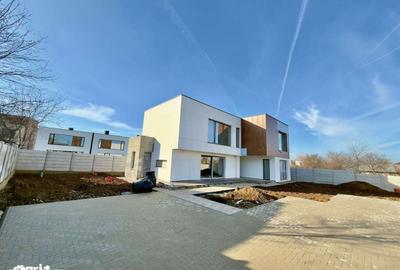 Casă cu 5 camere cu Teren 600 Mp în Tunari