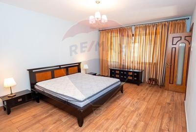 Casa 5 camere + spatiu comercial  zona centrala - 5