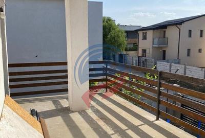 Casă cu 7 camere cu Teren 200 Mp în Aeroport - 3