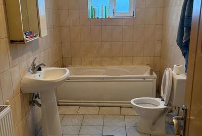 Casă cu 4 camere cu Teren 580 Mp în Tărtășești - 1