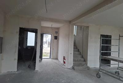 Casă cu 3 camere în Central - 2