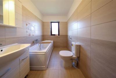 Vila cocheta, facilitati valoroase, strada asfaltata, intimitate: Tur LIVE! Vila cocheta, facilitati valoroase, strada asfaltata, intimitate: Tur LIVE! - 38