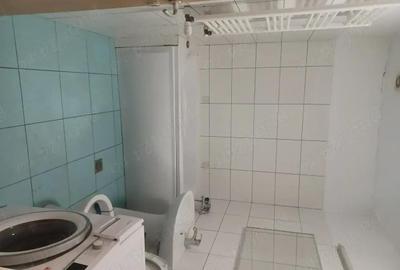 Garsonieră în Roșu - 2