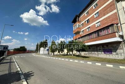 Inchiriere spa?iu comercial situat in Rovinari - centrul pietonal - 2