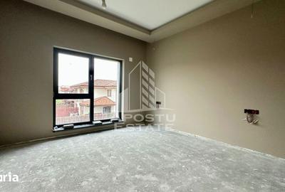 Casă cu 5 camere cu Teren 623 Mp în Ronaț - 3