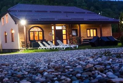 Exclusivitate! Col? de Rai: Casa arhitectura deosebita, cu acces direct la rau, - 2