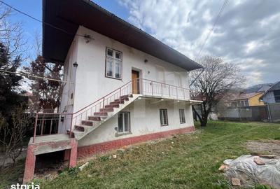 Casă cu 4 camere cu Teren 225 Mp în Ultracentral - 1