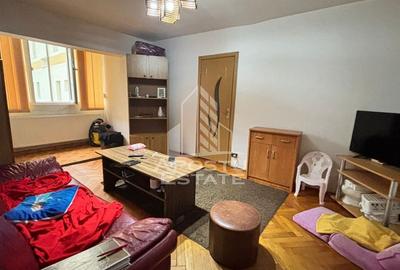 Apartament cu 3 camere, etaj intermediar, - 2