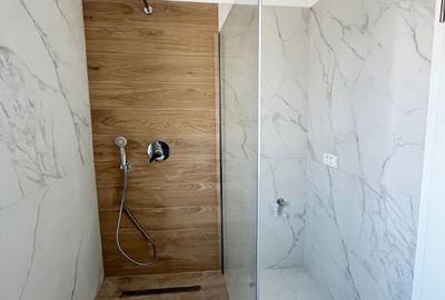 Casă cu 3 camere cu Teren 370 Mp în Covaci - 14