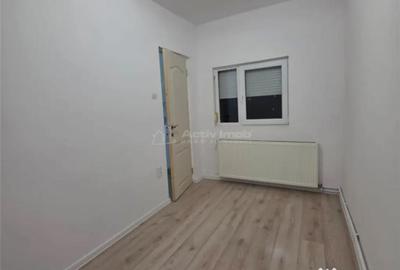 Apartament cu 3 camere semidecomandat în Micro 9 - 4