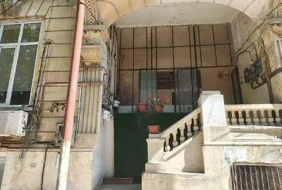 Apartament cu 3 camere semidecomandat în Unirii - 1