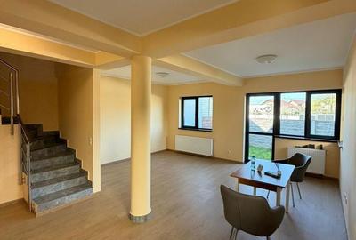 Casă cu 4 camere cu Teren 220 Mp în Domnești - 3