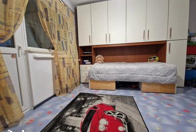 Apartament cu 2 camere decomandat în 1 Mai - 3
