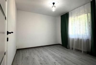Apartament cu 3 camere decomandat în Tătărași - 13