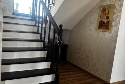 Casă individuală cu 3 camere cu Canalizare în Ipotești - 2