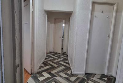 Apartament cu 2 camere decomandat în Fizicienilor - 4