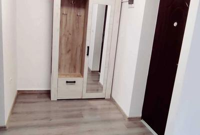 Apartament cu 2 camere semidecomandat în Central - 3
