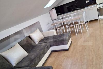 Apartament cu 3 camere decomandat în Cetate