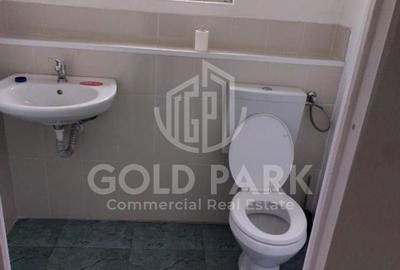 Spațiu comercial, de 570 mp, în Central - 6