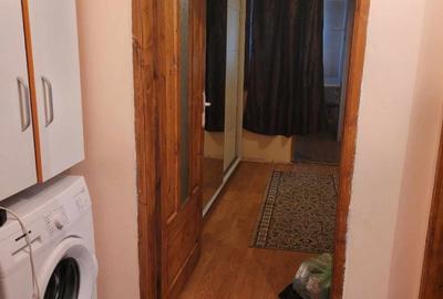 Inchiriez garsoniera 950roni - 1