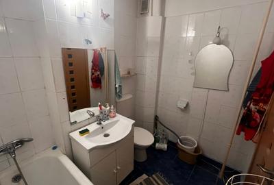 Apartament 2 camere Titan - piata MInis - 12