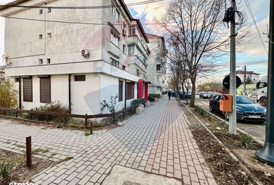 Spațiu comercial, de 100 mp, în Nord - 14